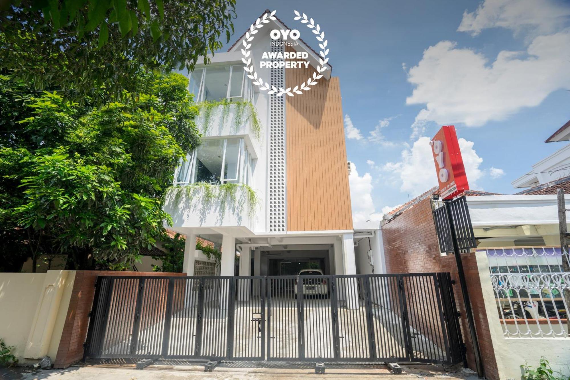 Super Oyo Collection O 2627 Ratamya Co-Living Hotell Yogyakarta Eksteriør bilde